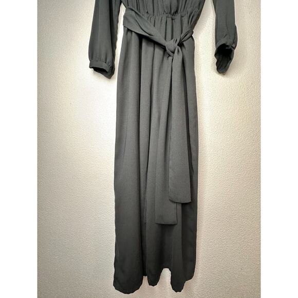 Halogen Black Women's Longsleeve Belted Jumpsuit Size M V-Neck Pockets - Picture 3 of 16